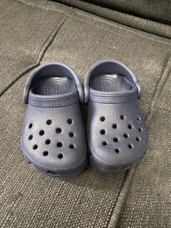 (Category: ) located in . Submitted by eliab_closet (Listing ID 1323892865, Image 1). Description: .
