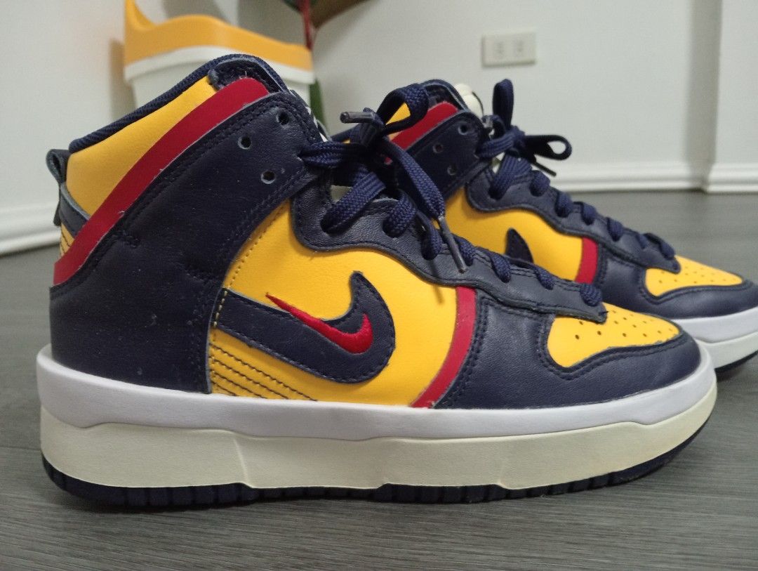 Original nike dunk high (Category: Sneakers) located in Marikina City. Submitted by jaebe (Listing ID 1323845116, Image 2). Description: .