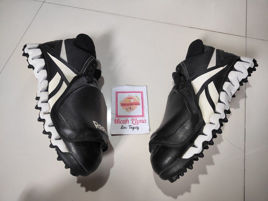 OriginalReebok Men s Zig Magistrate Mid Plate Umpire Preloved for Men Size US 11.5 Men s Fashion Footwear Sneakers on Carousell