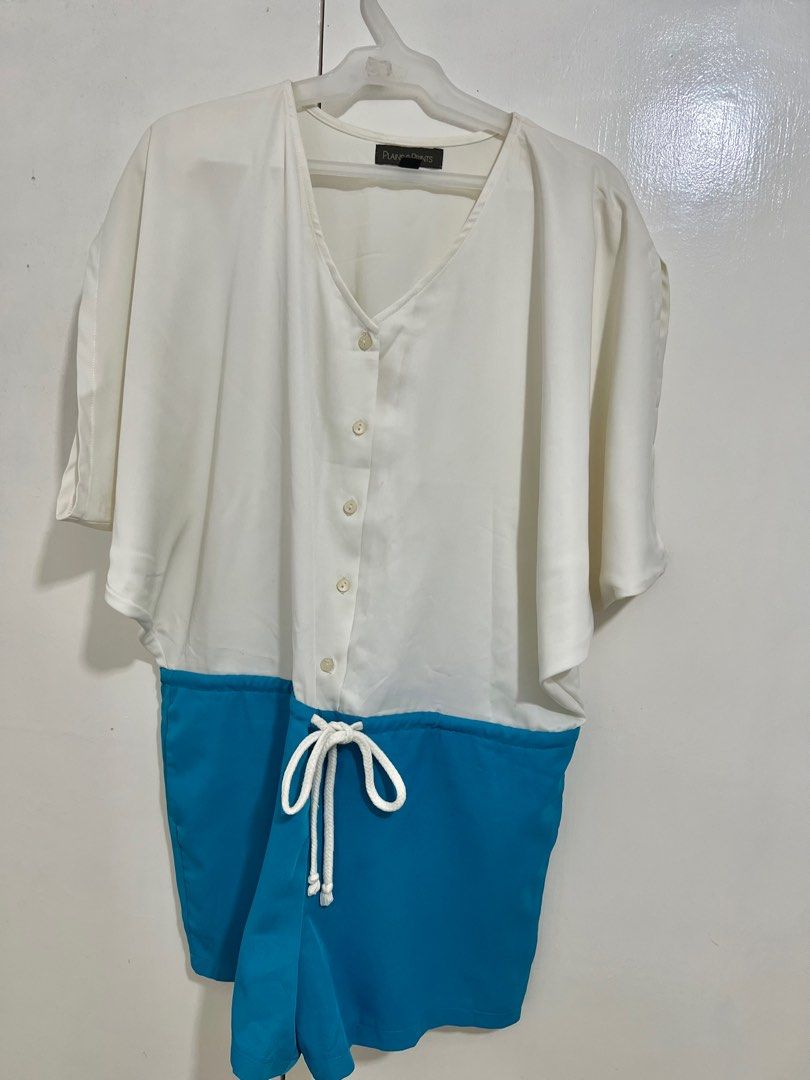 Plains and Prints Romper Large to XL (Category: Rompers) located in Angeles City. Submitted by liamandmommycloset (Listing ID 1323855286, Image 1). Description: bought here in carrousel never worn. Large on tag, can fit up to 36 waist 38-40bust .