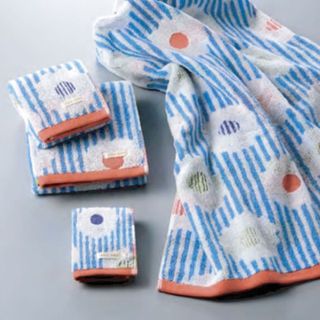 （分類：）位於 。 由 charisonline 提交（商品編號 1323906405，圖片 1）。簡介： 。