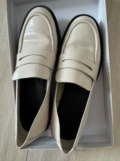 （分類：）位於 。 由 lyhe_pf 提交（商品編號 1323886038，圖片 1）。簡介： 。