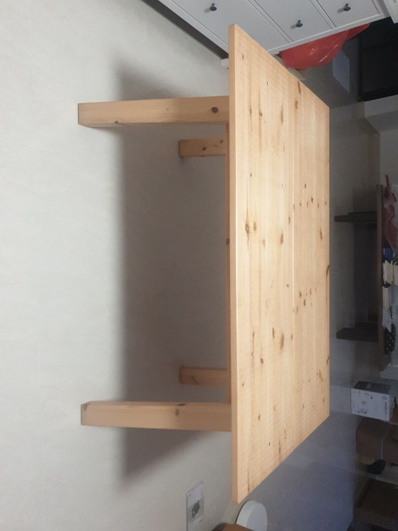Table , Dining table (Category: Tables & Sets) located in Singapore. Submitted by mrk0h (Listing ID 1323932749, Image 1). Description: sturdy and good looking table for sales. table with texture and nice woody feel.. pls find your own transportation...