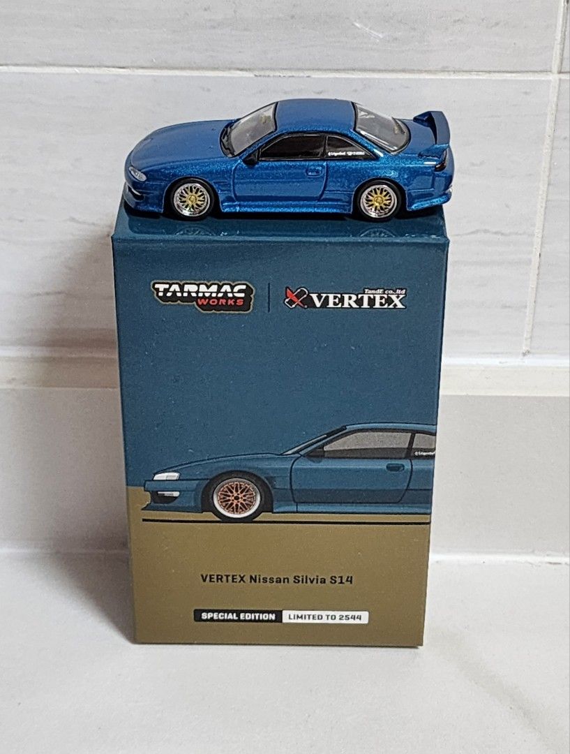 Tarmac Works Vertex Nissan Silvia S14 Special Colour Edition