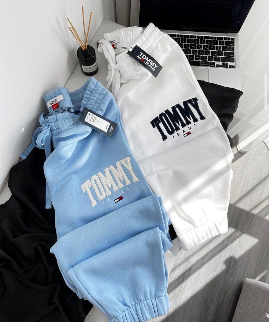 Tommy jeans joggers top