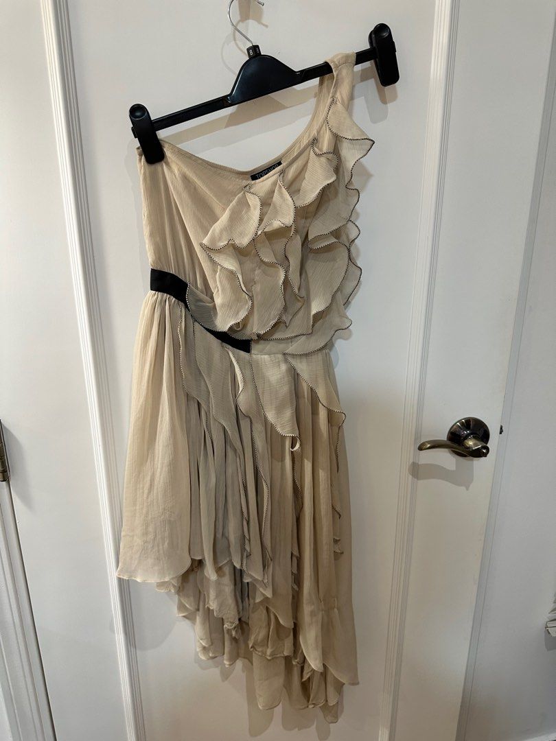 Topshop Ruffles Waterfall One Shoulder Dress Women s Fashion Dresses Sets Dresses on Carousell