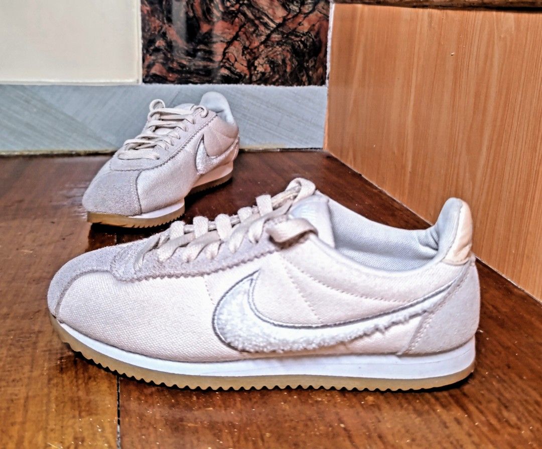Women s Nike Classic Cortez Premium Guava Ice size 23 cm
