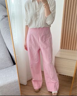 (Category: ) located in . Submitted by belleamourph (Listing ID 1323948486, Image 1). Description: .