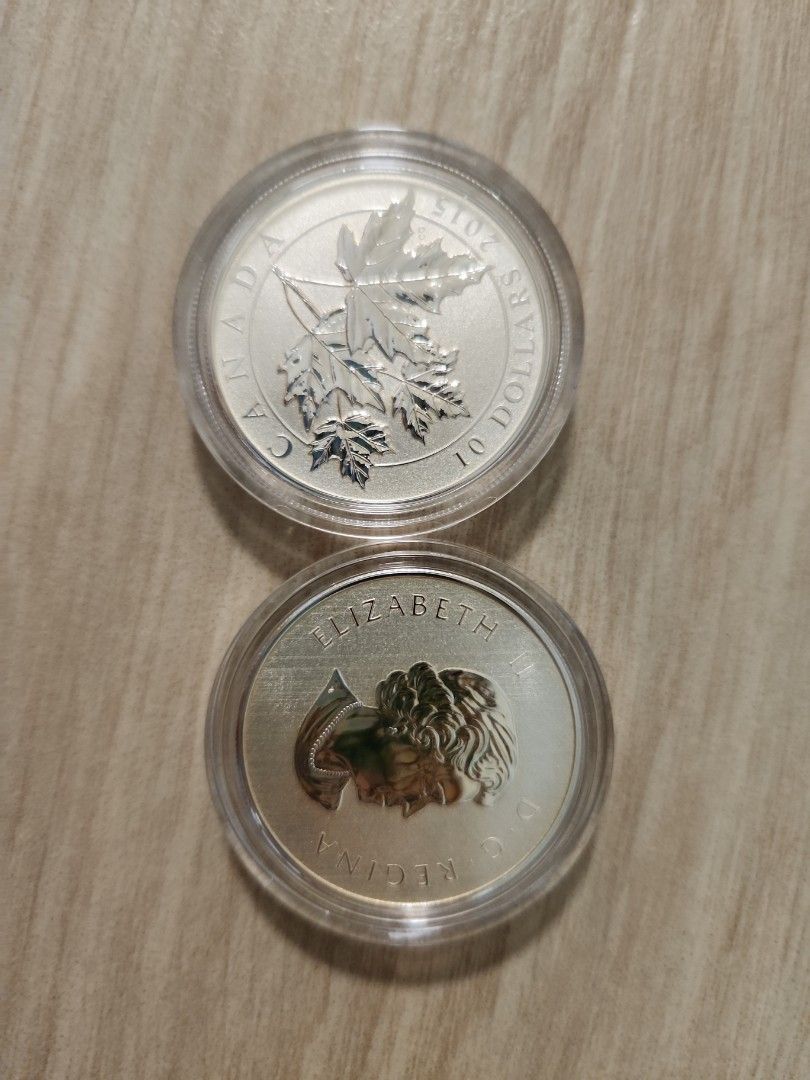 2015 $10 Fine Silver Coin Maple Leaf 加拿大銀幣, 興趣及遊戲, 收藏品及紀念品, 錢幣- Carousell