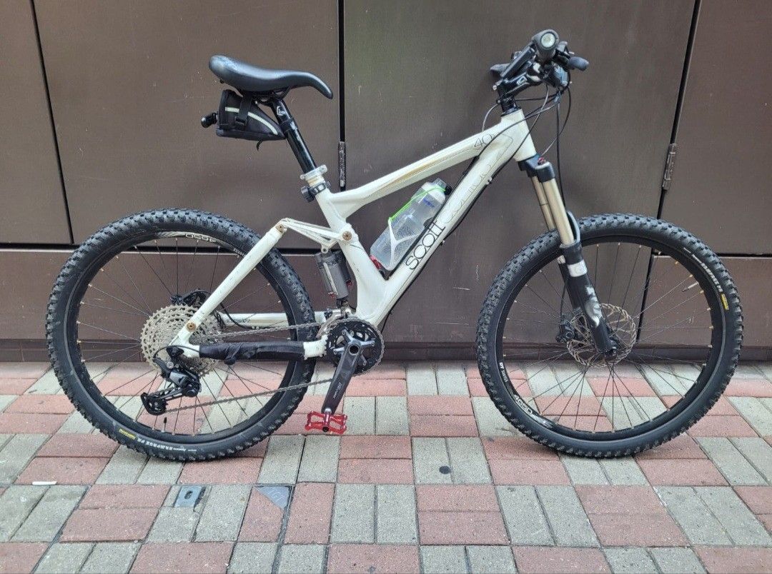 26 MTB Scott Genius 40 2010 VTT Culture velo Carousell