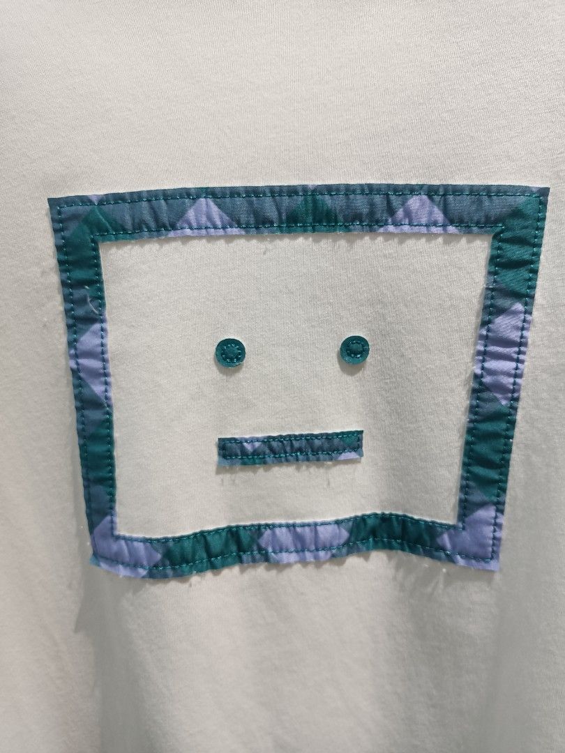 ACNE STUDIOS ERIAN CHECK FACE TSHIRT (Category: Tshirts & Polo Shirts ) located in Silang. Submitted by bagaysayoto (Listing ID 1324033369, Image 2). Description: small on tag but can fit to large W - 22.5 L - 27.5 no issure 9.7/10 color rate.