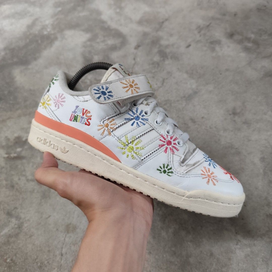 Adidas pride 8 on sale