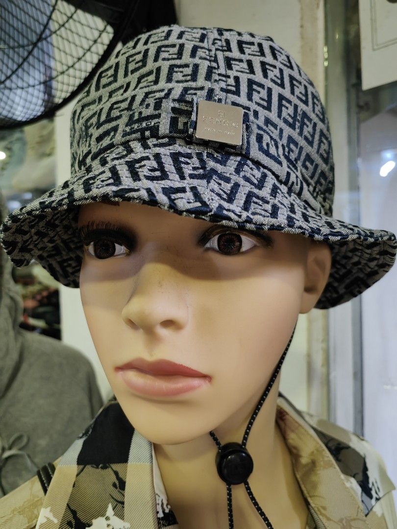 Fendi bucket hat vintage shop