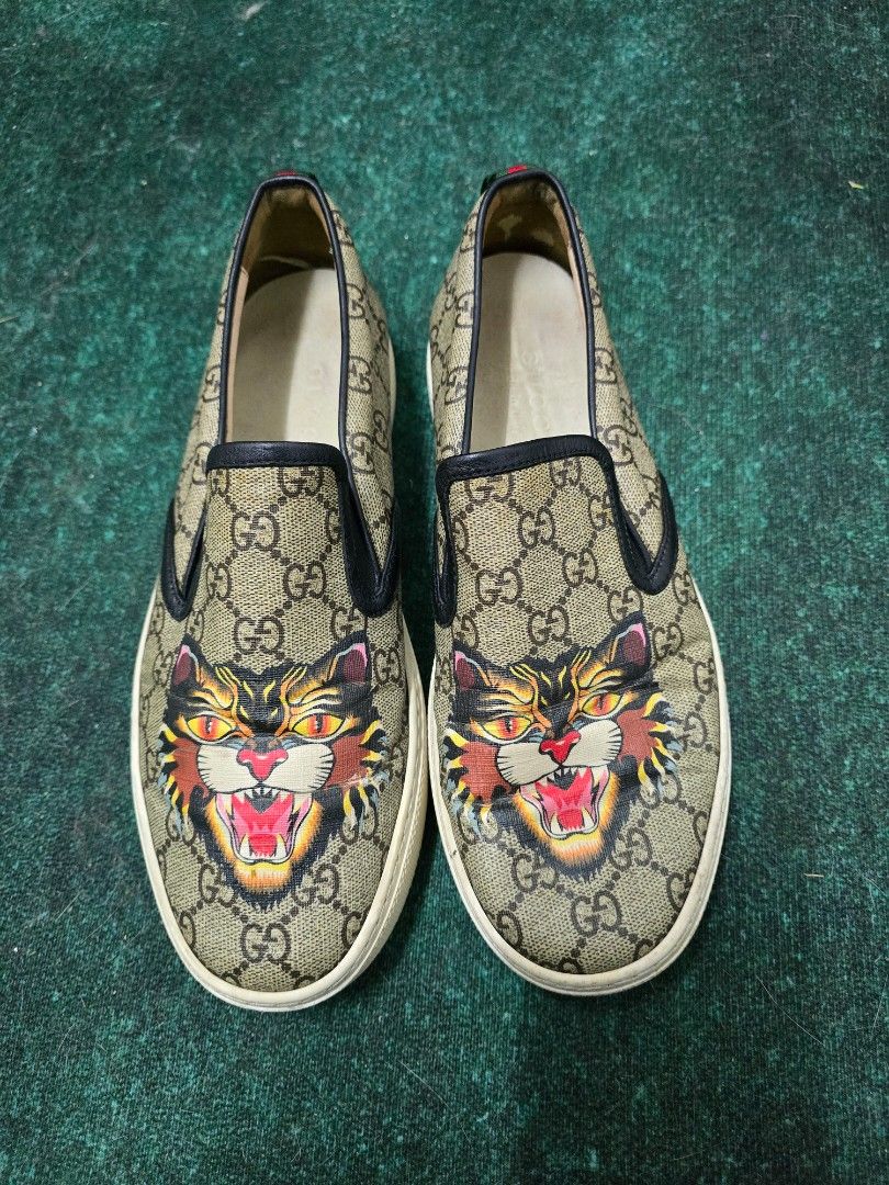 Authentic Preloved Item Gucci gg supreme angry cats Men s Fashion Footwear Sneakers on Carousell