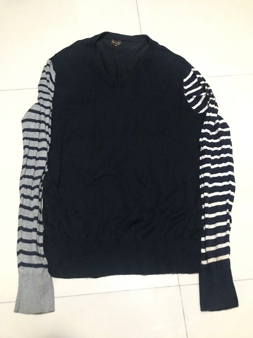 Bench v neck sweatshirt shop