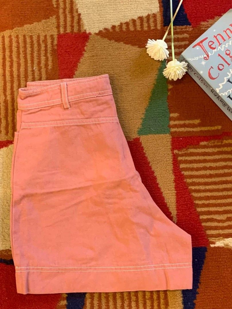 BRANDED WOMEN'S SHORT (Category: Shorts) located in Manila. Submitted by exxonb (Listing ID 1324129231, Image 2). Description: ‼️New Collection ‼️ 👖 Branded Women’s Short 👖 ₱150.00 🖇️ BRAND NAME : DUOMI 🖇️ Small to Medium (Small on Tag) 🖇️ Dimensions are measured by inches: waist & inseam/outseam length 🖇️ Some color may change due to lighting or room temperature 🖇️ Please manage your expectations 💵 FIRST TO PAY BASIS 🏦: Bank transfer/Ew