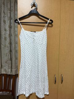 (Category: ) located in . Submitted by koh_storage (Listing ID 1324136549, Image 1). Description: .