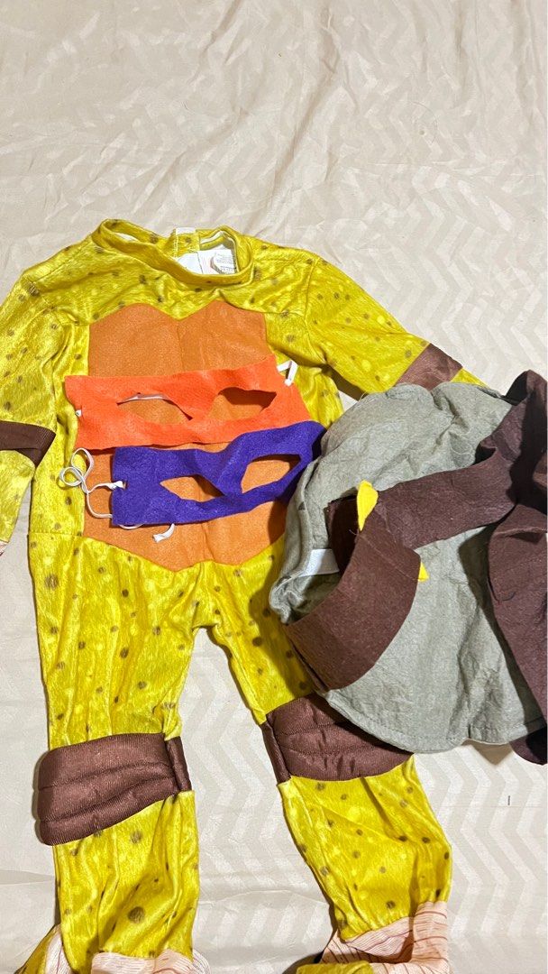 Costume toddler (Category: Babies & Kids Fashion) located in Las Pinas. Submitted by declutterthing09 (Listing ID 1324173993, Image 1). Description: 150 each Ninja turtle- 2-3yold Wonder woman- 1-2yold Squid game - 3-5yold.