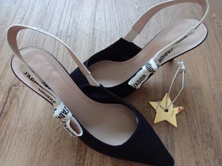 Dior heels 218 deals