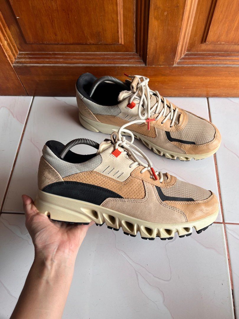 Ecco ven clearance