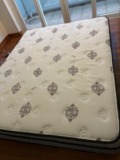 (Category: ) located in . Submitted by royalmaxusa (Listing ID 1322765646, Image 1). Description: .