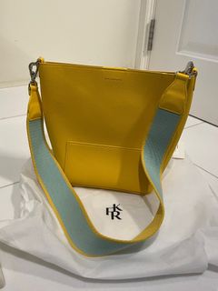 （分類：）位於 。 由 consold 提交（商品編號 1324093079，圖片 1）。簡介： 。