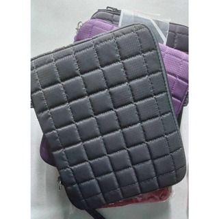 Halo Universal Tablet Sleeve Protection 10" (Category: Laptop Bags & Sleeves) located in San Mateo. Submitted by realmeljorie (Listing ID 1324054678, Image 3). Description: BLACK SOLD OUT! 10" Tablet Protection Brand New Original SRP Php395 Good Quality Old Stock Ready stocks #Halo #Tablet #Sleeve.