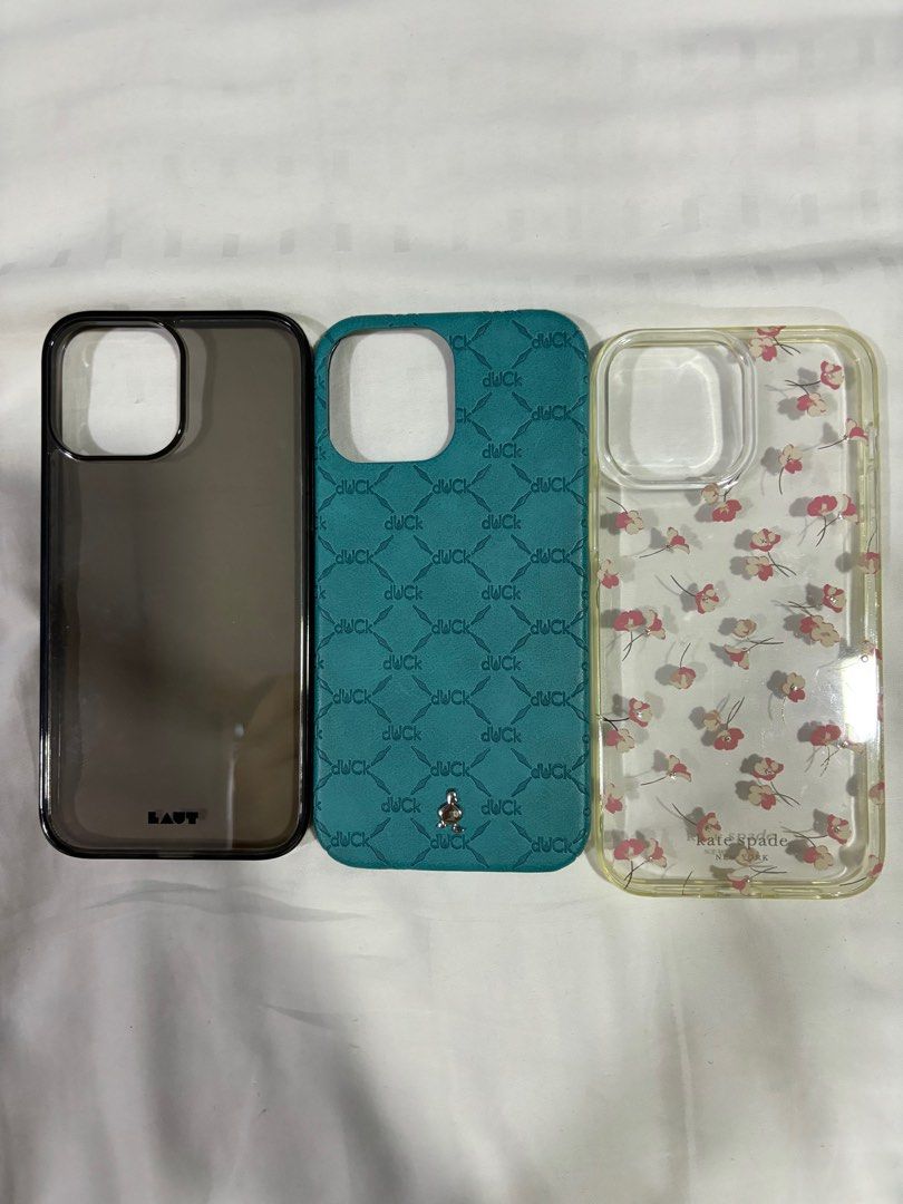 Iphone 13 Pro Max Casing (Category: Cases & Covers) located in Kuantan. Submitted by matchalatteeeee (Listing ID 1324123708, Image 1). Description: - Iphone 13 Pro Max casing ( original leather & burga) -Buy more than 2 get free 1 .