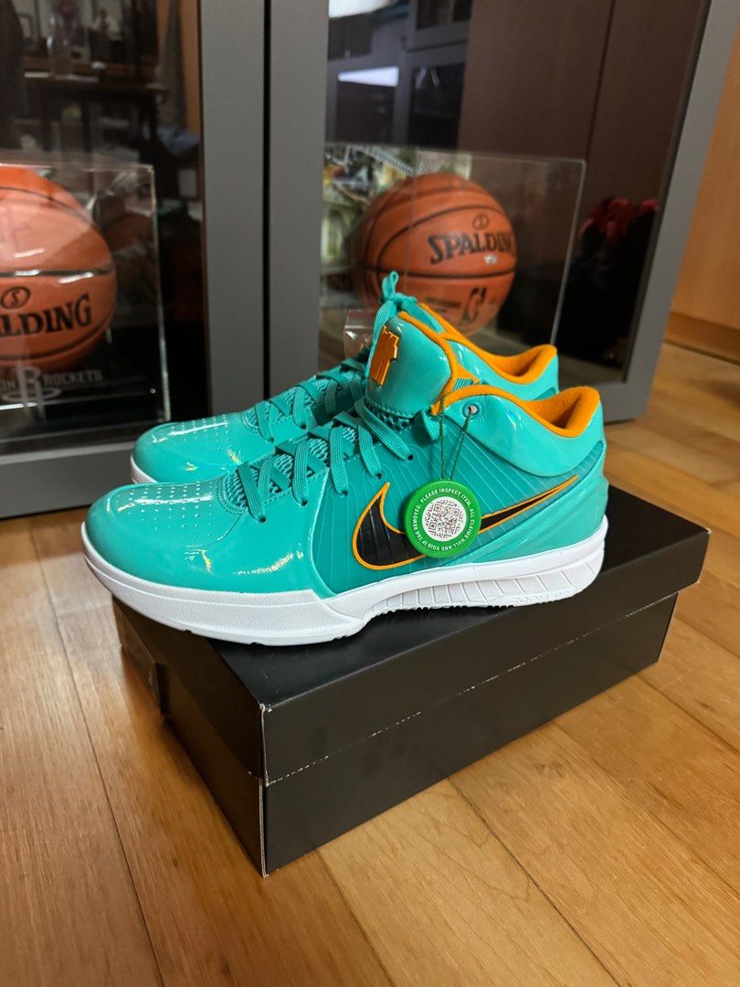 Kobe 4 Protro X Undefeated Hyper Jade