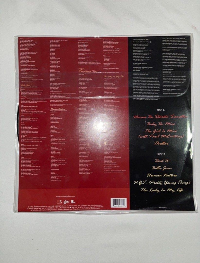 MICHAEL JACKSON: Thriller Photo Vinyl (Category: Vinyls) located in Makati City. Submitted by thelostattic (Listing ID 1324146125, Image 2). Description: =💌͟͟͞͞➳❥ you have mail! * Thriller Photo Vinyl (Michael Jackson) * used once 📍loc: makati 🛵 mod: lalamove, grab (sf must be shouldered by buyer) 🧾 mop: gcash, bank transfer.