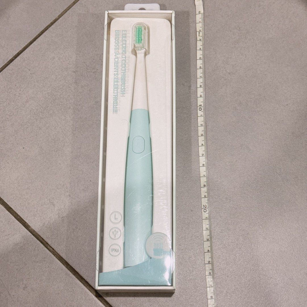 MINISO Electric Toothbrush Kit, Beauty & Personal Care, Oral Care on ...