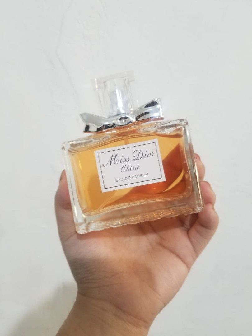 Miss Dior Cherie Perfume