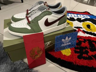 (Category: ) located in . Submitted by SneakerheadMY (Listing ID 1324166556, Image 1). Description: .