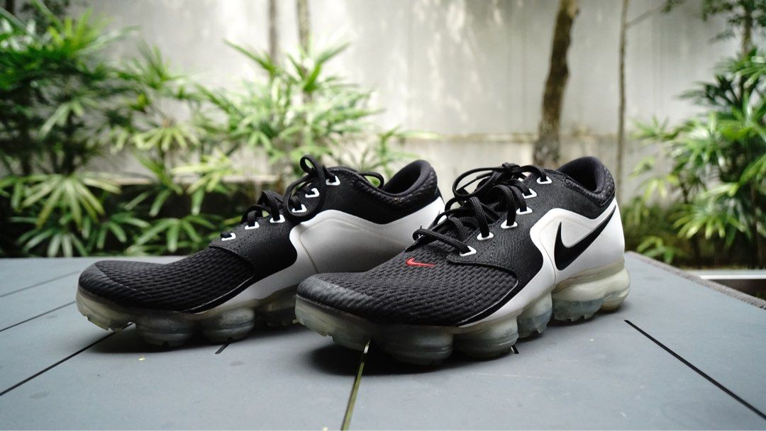Nike vapormax cs black and white online