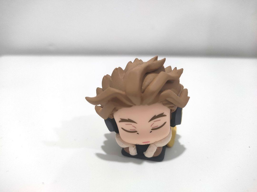 [OFFICIAL] BANDAI chibi Hawks figure (MHA• My Hero Academia), Hobbies ...