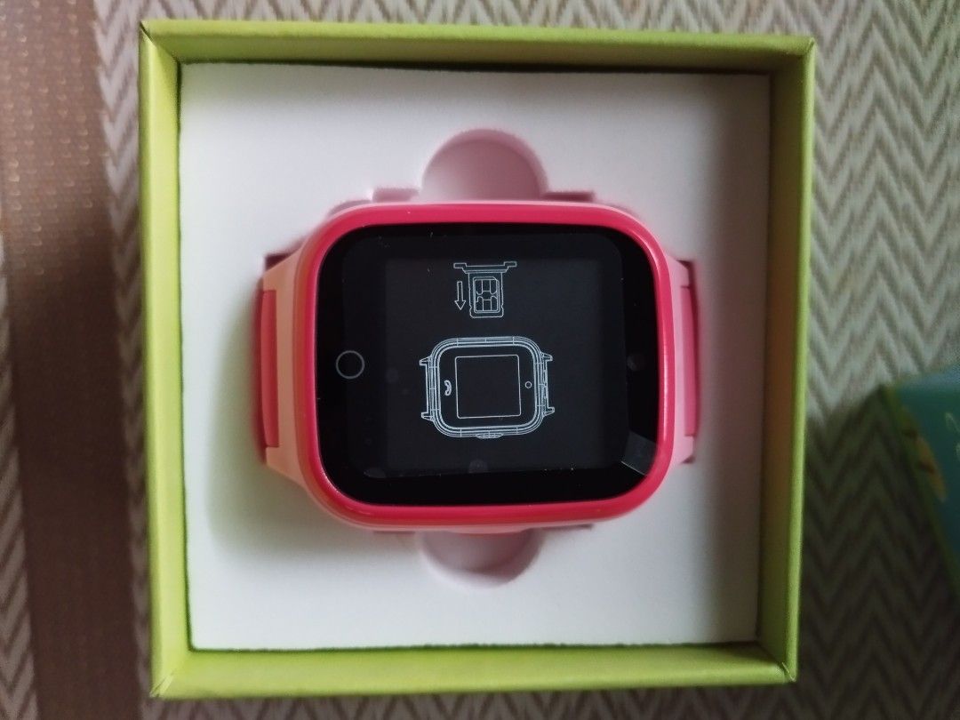 Original 4G GPS Watch Tracker for kids (Category: Babies & Kids Fashion) located in Batangas. Submitted by janine_barbie (Listing ID 1324011027, Image 3). Description: Brand new and Original 4G Smart Watch for kids Original price 1,700.00 for sale 699.00 only 4G GPS tracker smart watch with SIM slot. Perfect for kids na pumapasok sa school at naiiwan sa bahay, also for gifts. No need to worry where your child is. Can call , video call and voice m