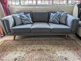 (Category: ) located in . Submitted by hello818 (Listing ID 1324101257, Image 1). Description: .