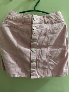 (Category: ) located in . Submitted by quality.declutters (Listing ID 1324042160, Image 1). Description: .