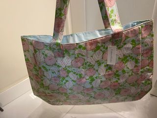 （分類：）位於 。 由 consold 提交（商品編號 1324134040，圖片 1）。簡介： 。
