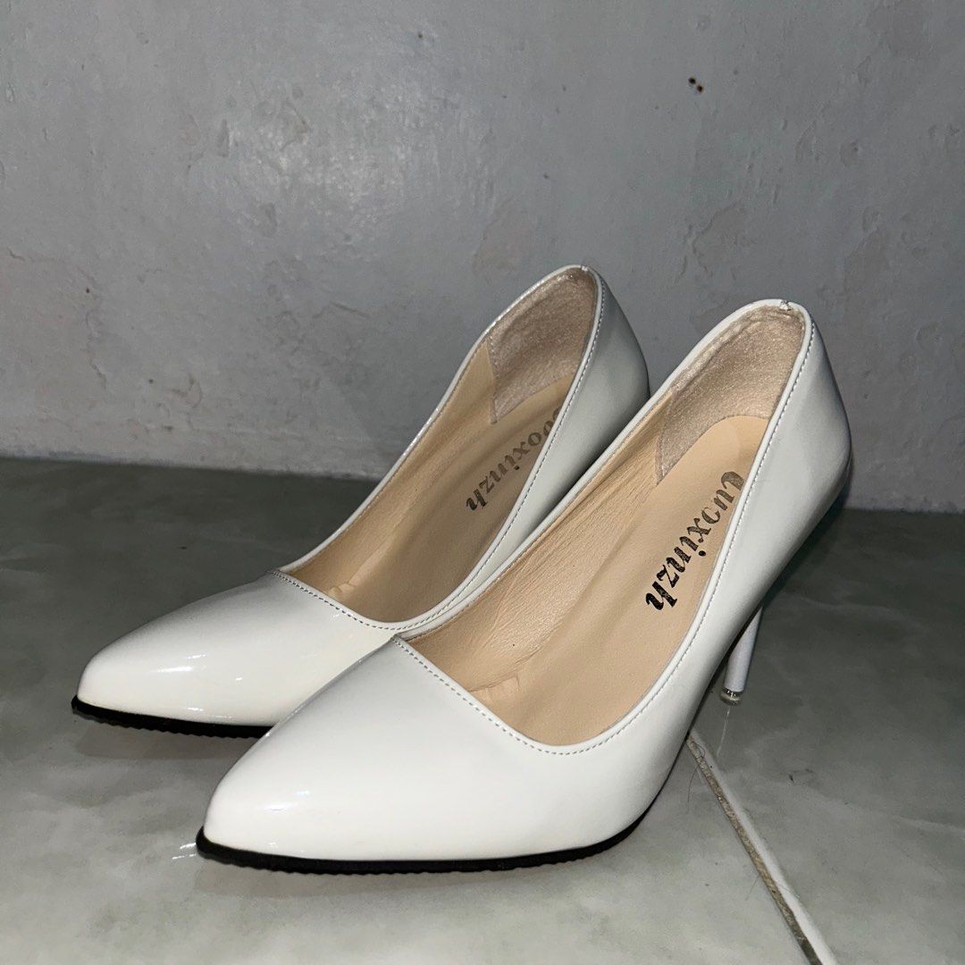 White heels size 9 outlet