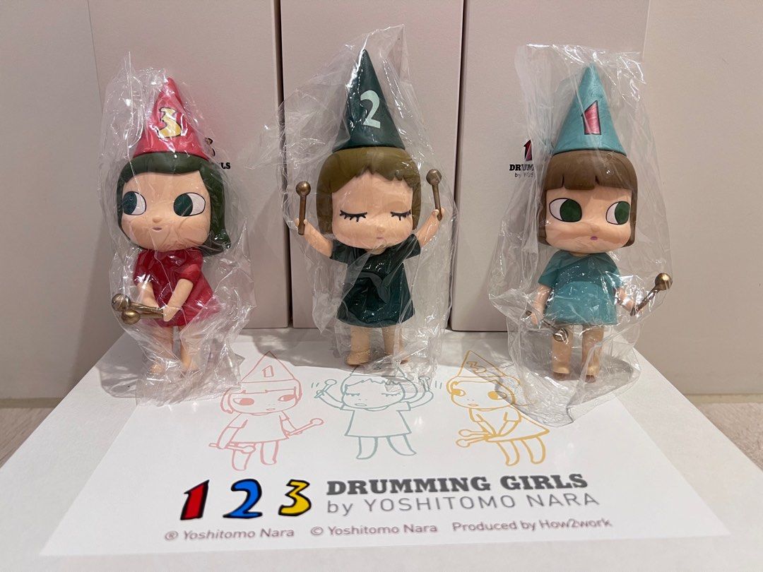奈良美智123 Drumming Girls 公仔, 書籍、休閒與玩具, 玩具