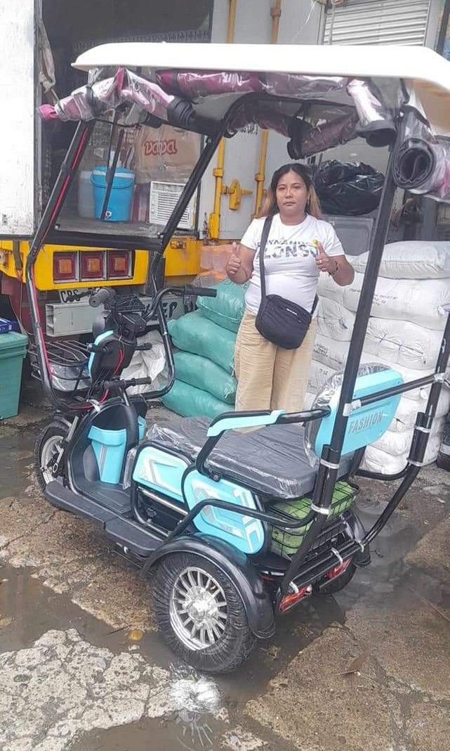 3 wheels ebike size 10 gulong (Category: Bicycles) located in Manila. Submitted by minidivisoria (Listing ID 1324301897, Image 3). Description: ONHAND STOacKS 3 Units nlang Po bka maunahan kau wla Po parating Size 10 gulong Automatic wifer BODEGA SALE = 24,499 DM #09264803606.