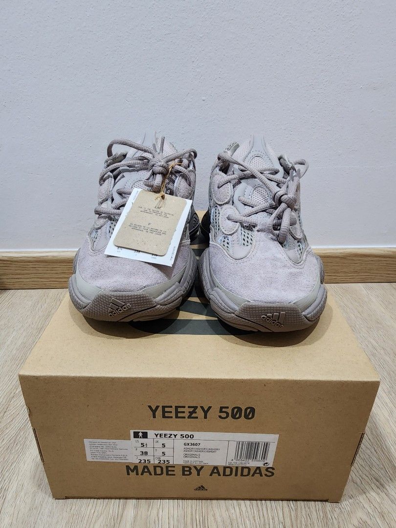 Yeezy 500 salt size 5 2025