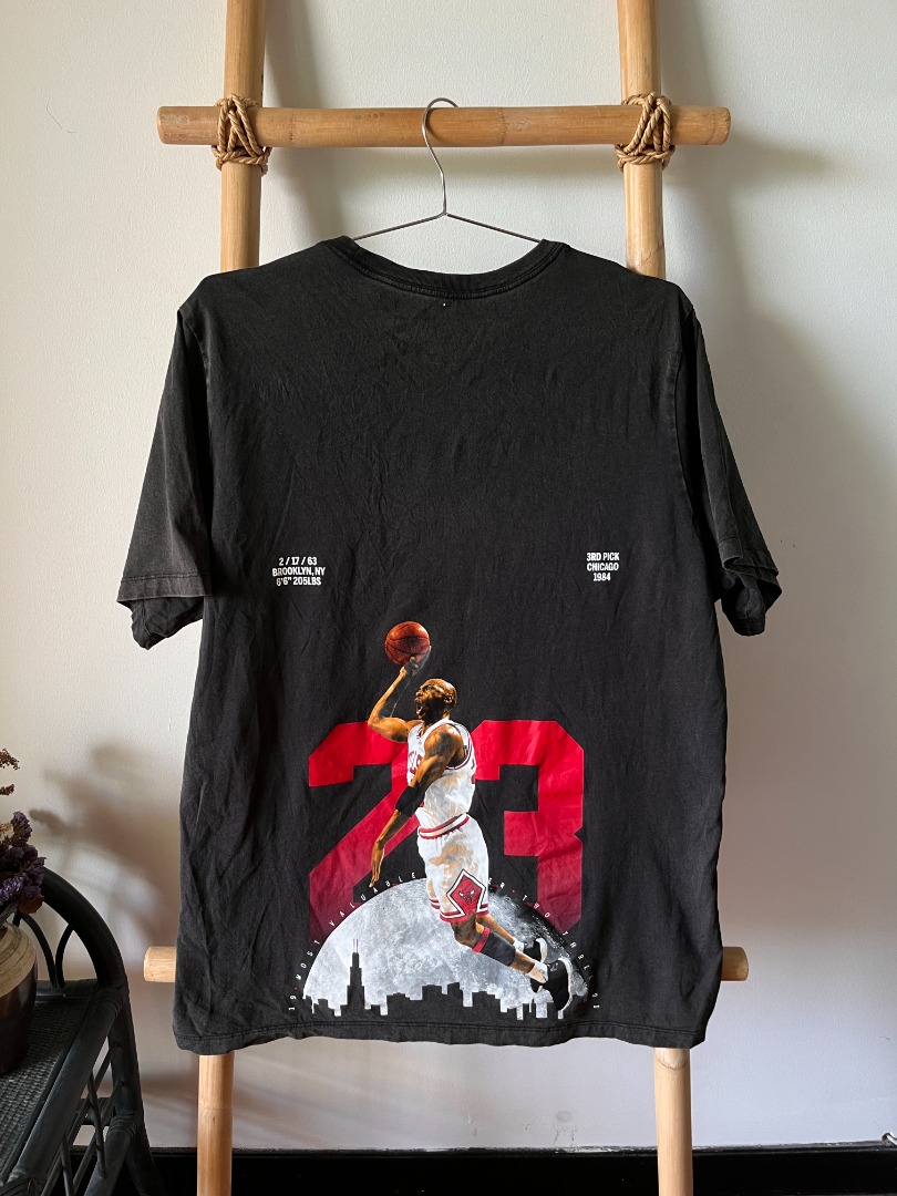 Air Jordan XL Shirt Men s Fashion Tops Sets Tshirts Polo Shirts on Carousell