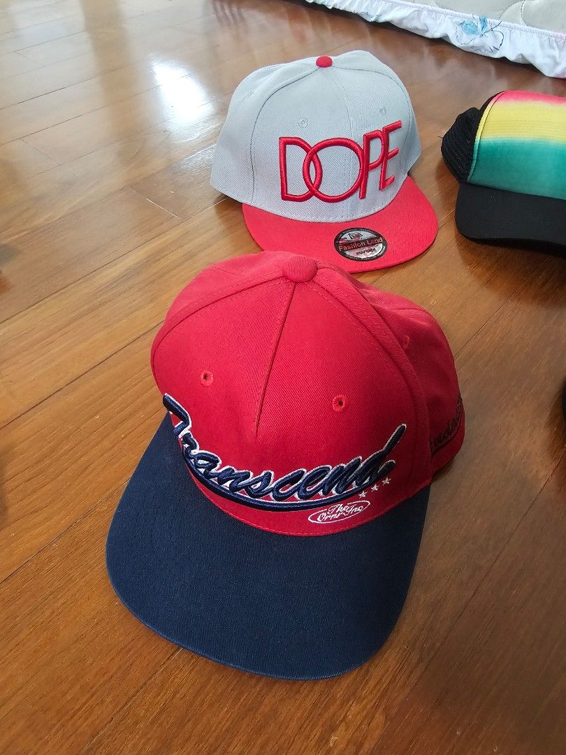 Assorted caps (Category: Caps & Hats) located in Singapore. Submitted by fabbyian (Listing ID 1324229538, Image 2). Description: .