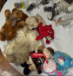 (Category: ) located in . Submitted by wardrobemesss (Listing ID 1324329400, Image 1). Description: .