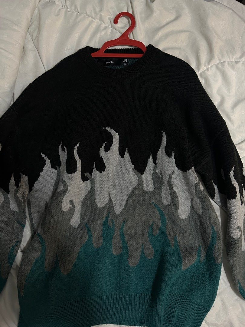 Bershka sweatshirt Men s Fashion Tops Sets Hoodies on Carousell