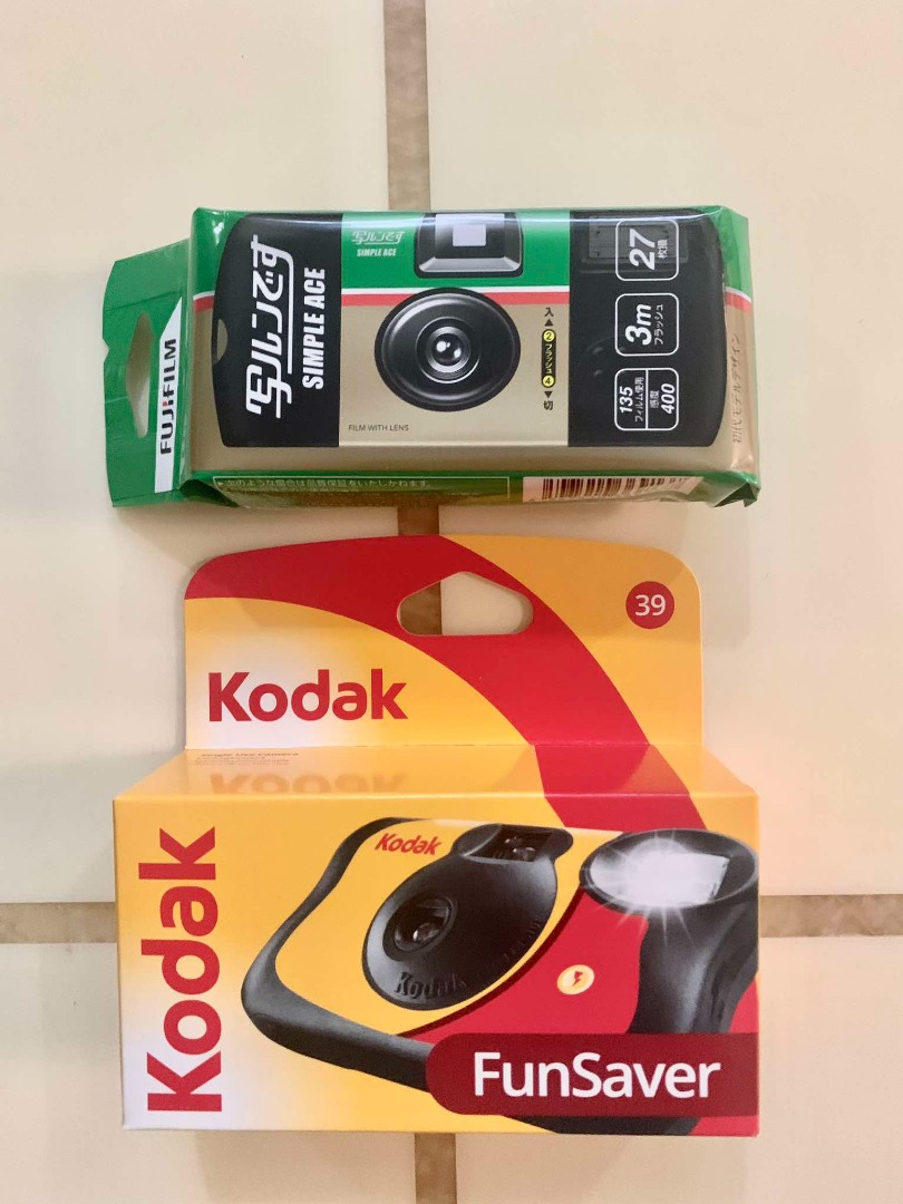 [Best Seller] Fujifilm Simple Ace and Kodak Funsaver Disposable Cameras ...