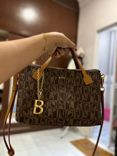 (Category: ) located in . Submitted by syatiya (Listing ID 1324263476, Image 1). Description: .