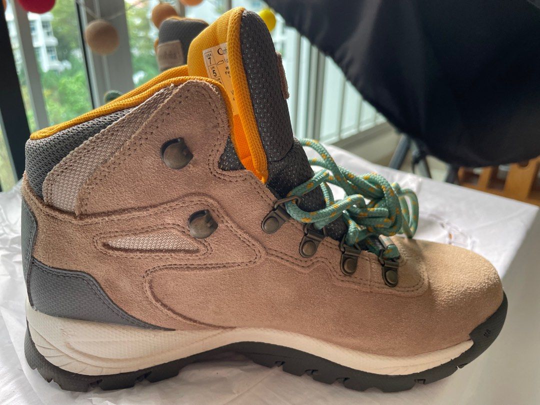 New columbia boots shop